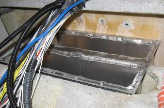 Bottom fuel tank installed